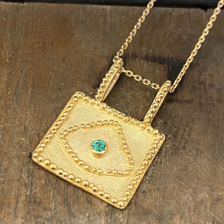 Pendentif Emeraude