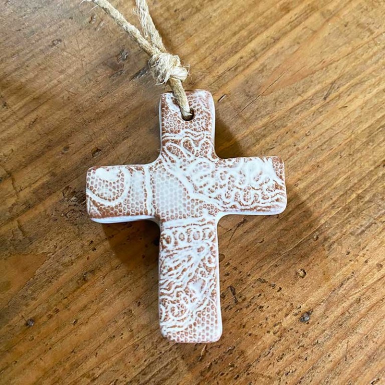Pendentif Croix Blanche