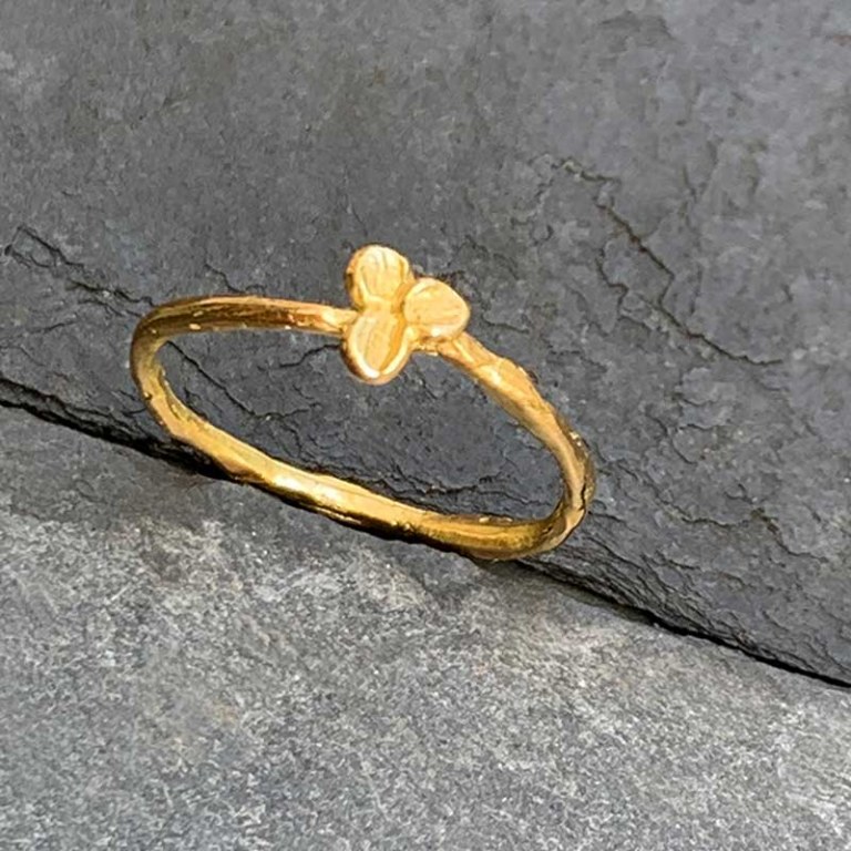 Bague Fine Trèfle disponible taille 53