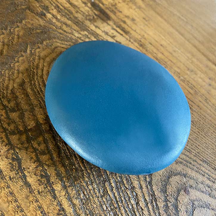 Galet de Porcelaine Bleue