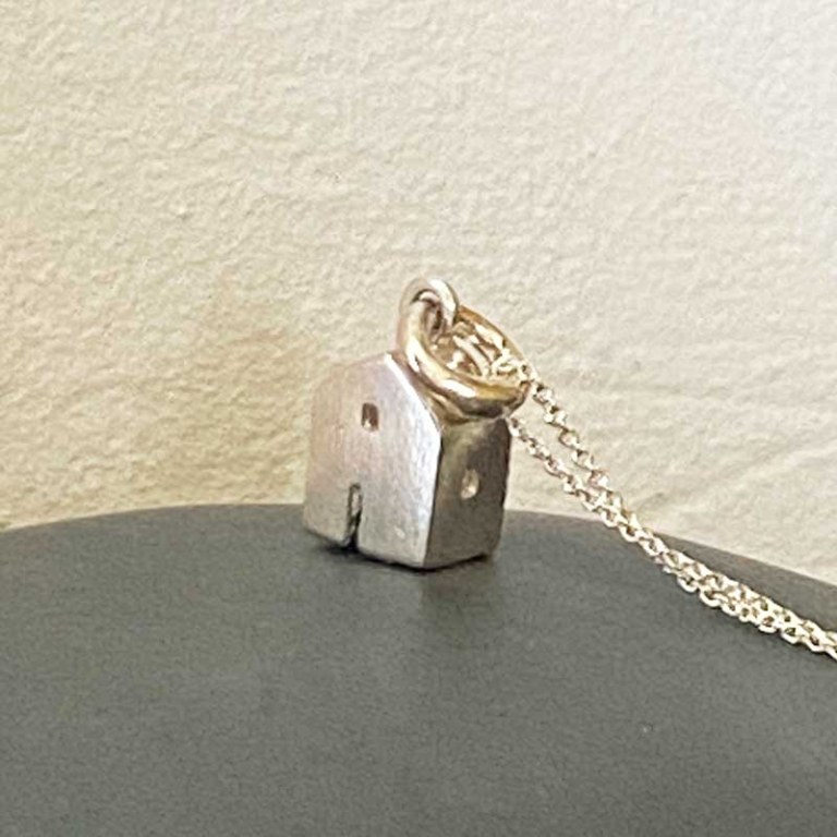 Pendentif Maison Illienne