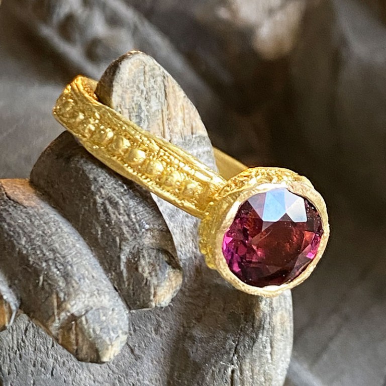 Bague Secret d'Orient Tourmaline Rose VENDUE 