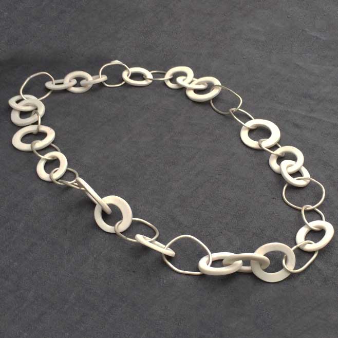 Collier Narration